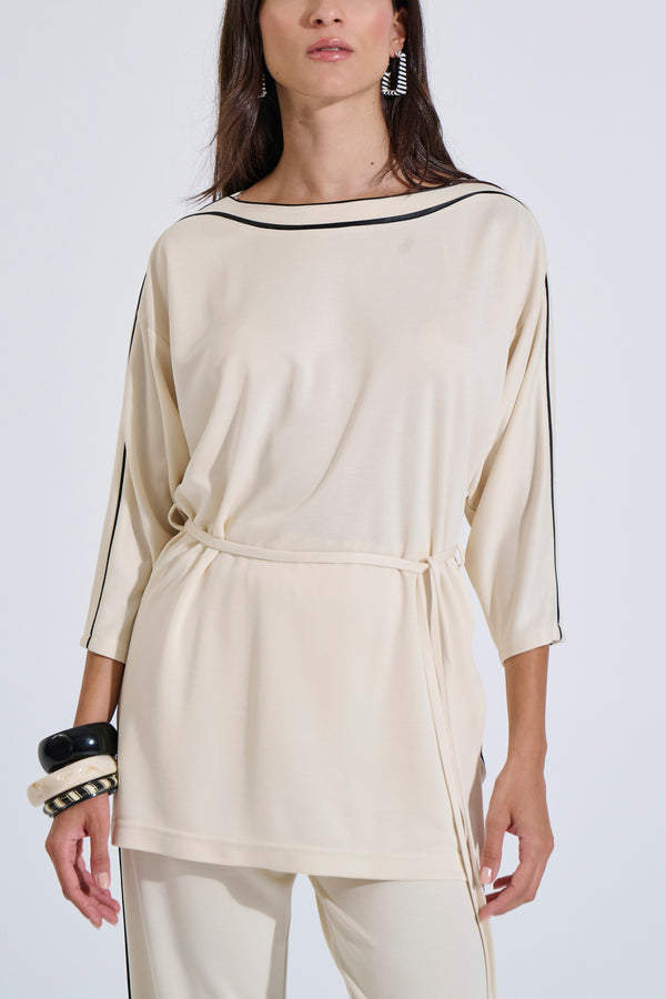 Top with Decorative Piping